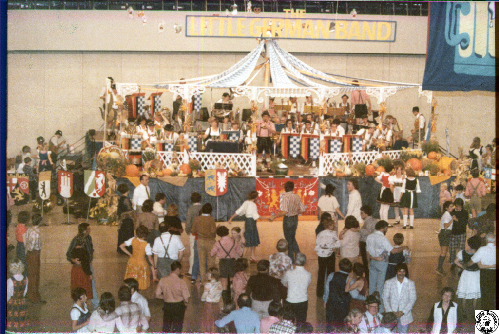 1978 10 07 03 LGB Oktoberfest.jpg